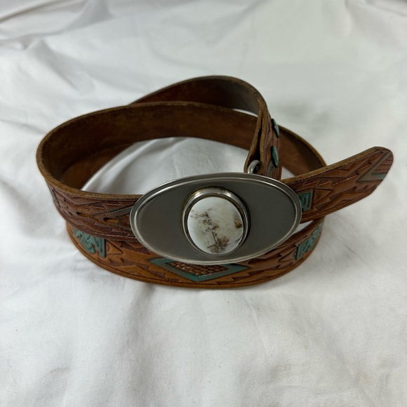 Vintage southwestern leather belt with buckle  size 39 large - Picture 6 of 12